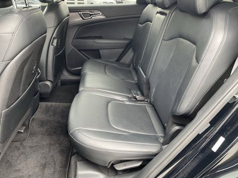 Used 2023 Kia Sportage SX image 35
