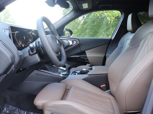 New 2026 BMW X3 xDrive30 w/ Premium Package image 9