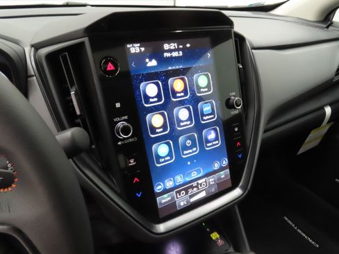 New 2025 Subaru Crosstrek 2.5i Limited w/ Crosstrek Mirror Package image 18