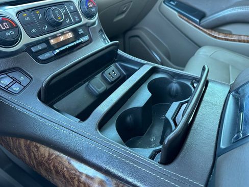 Used 2017 Chevrolet Tahoe Premier AWD/4WD image 53