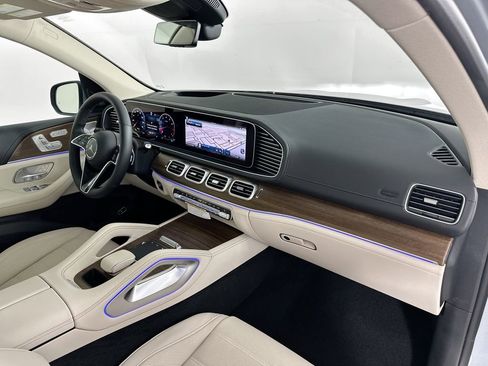 New 2026 Mercedes-Benz GLE 450 4MATIC image 31