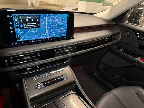 New 2026 Lincoln Aviator Reserve w/ Illumination Package AWD/4WD image 26