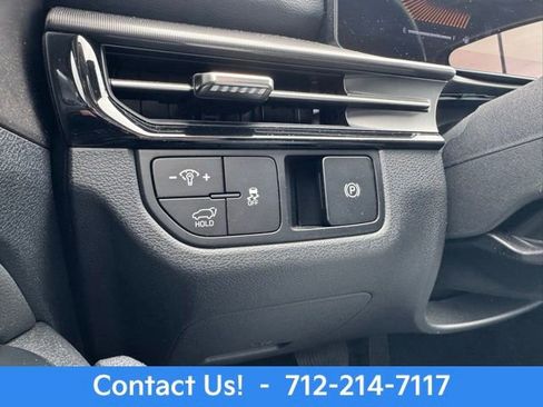 New 2026 Kia Sportage EX image 21