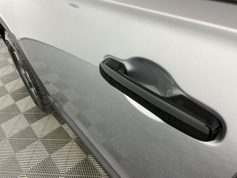 Used 2025 Honda Pilot TrailSport image 11