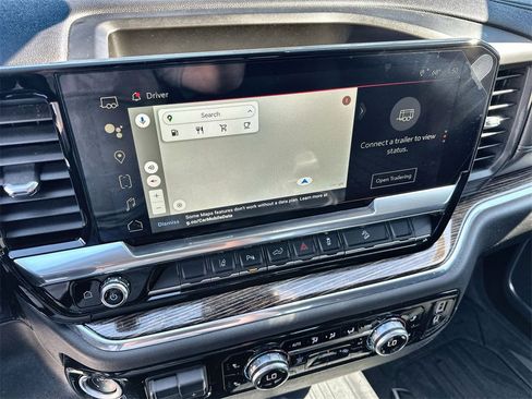 Used 2024 GMC Sierra 3500 SLE w/ SLE Value Package image 28