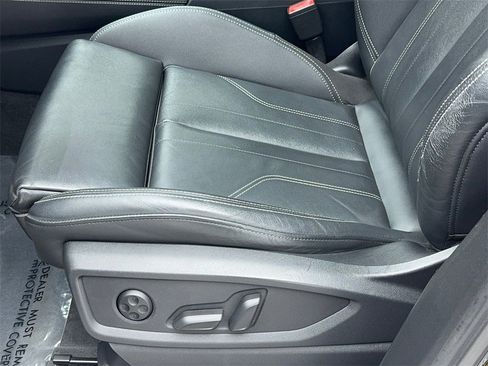 Used 2023 Audi Q5 2.0T Premium Plus w/ Premium Plus Package image 38