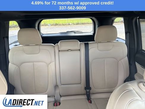 Used 2023 Jeep Grand Cherokee Limited w/ Luxury Tech Group II RWD image 8