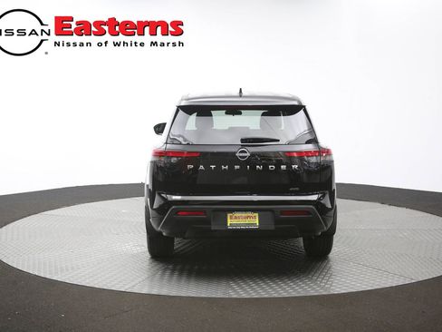 Used 2024 Nissan Pathfinder S AWD/4WD image 35
