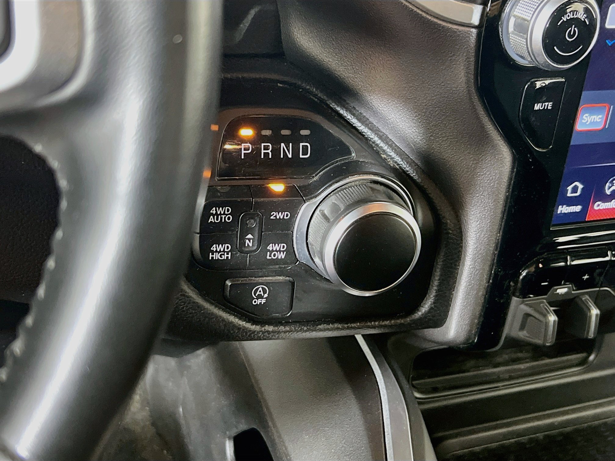 Used 2023 RAM 1500 Big Horn AWD/4WD image 17