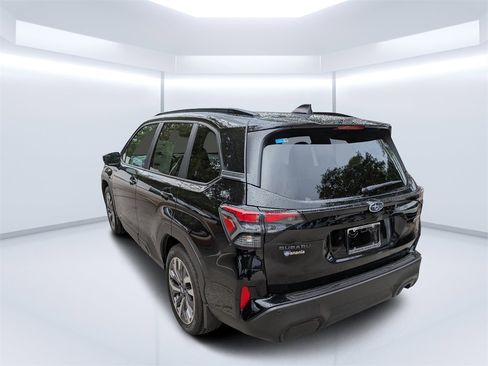 New 2025 Subaru Forester Touring image 5