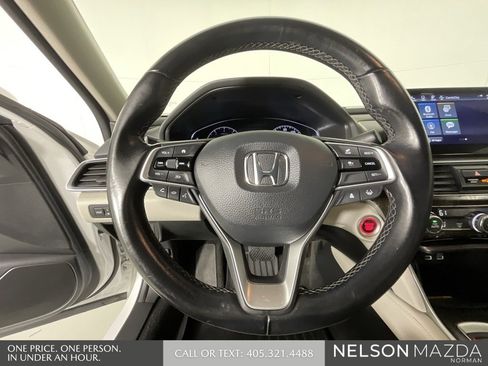 Used 2021 Honda Accord Touring image 42