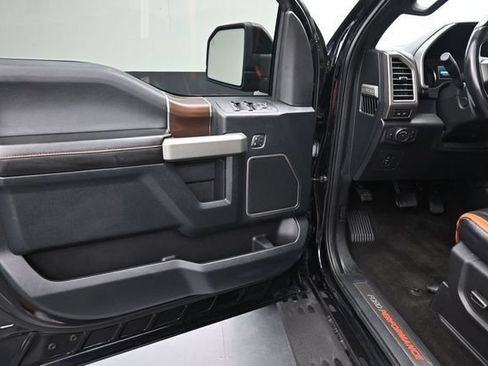 Used 2018 Ford F150 Raptor w/ Equipment Group 802A Luxury AWD/4WD image 17