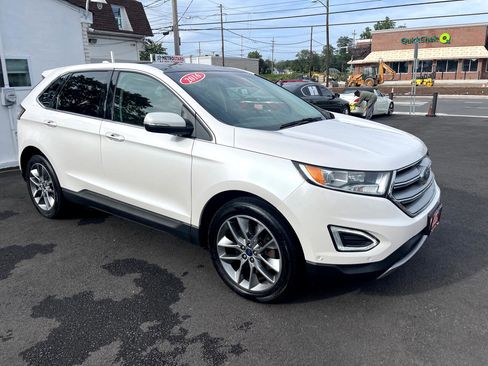 Used 2016 Ford Edge Titanium w/ Equipment Group 302A image 9