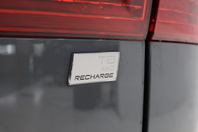 Used 2023 Volvo XC60 T8 Ultimate w/ Climate Package AWD/4WD image 13