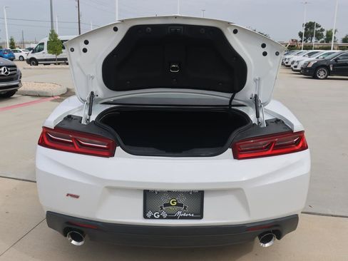 Used 2018 Chevrolet Camaro LT w/ RS Package image 13