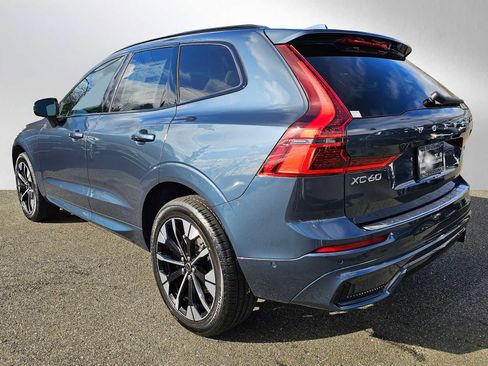 New 2026 Volvo XC60 B5 Plus w/ Protection Package Premier image 5