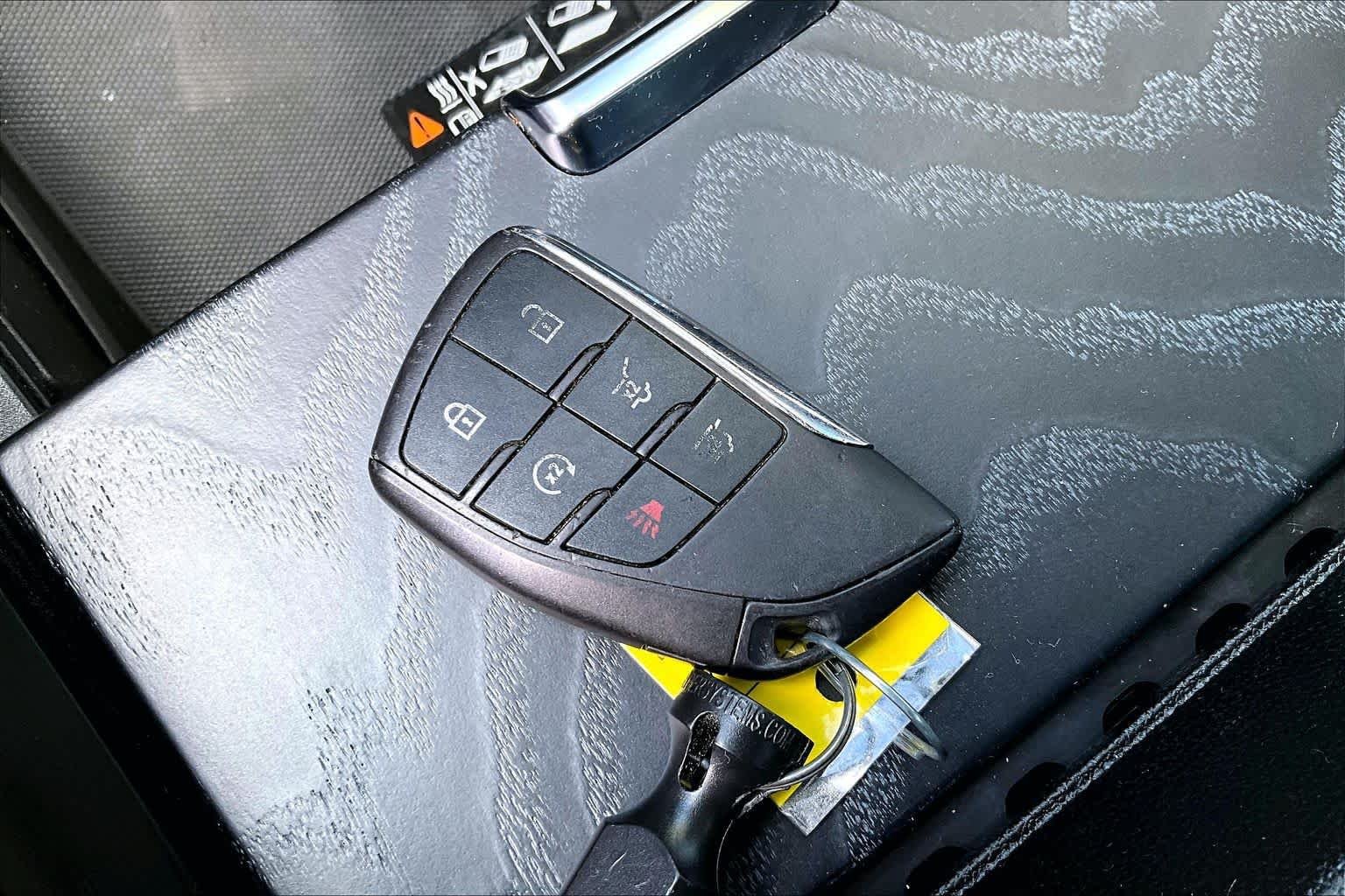 Used 2022 GMC Yukon Denali AWD/4WD image 21