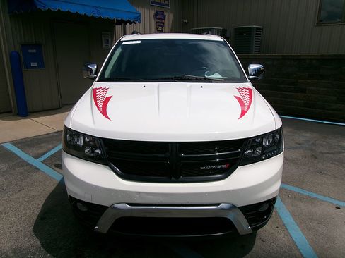 Used 2020 Dodge Journey Crossroad w/ Popular Equipment Group image 2