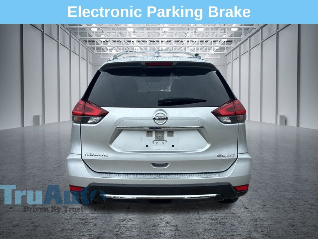 Used 2018 Nissan Rogue SL w/ Premium Package AWD/4WD image 7
