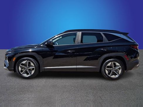 Used 2025 Hyundai Tucson SEL FWD image 7