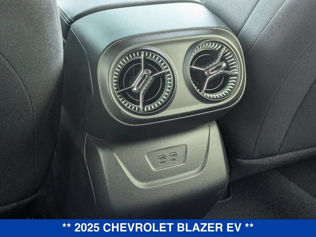 New 2025 Chevrolet Blazer EV LT AWD/4WD image 24