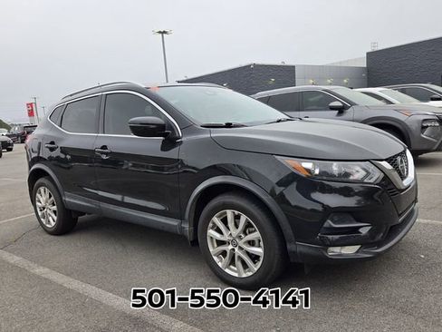 Used 2021 Nissan Rogue Sport SV image 7