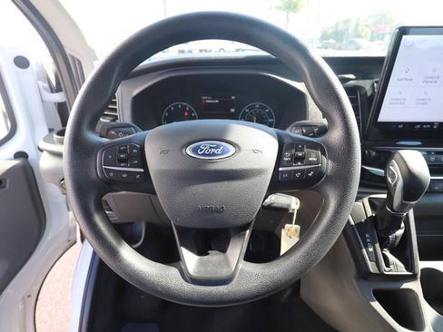 Used 2023 Ford Transit 350 XLT image 18