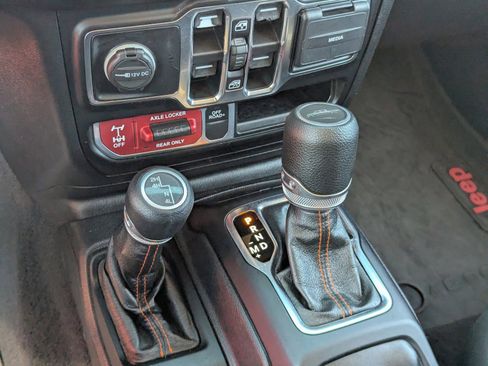 Used 2021 Jeep Gladiator Mojave image 30