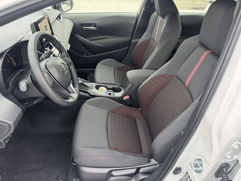 New 2026 Toyota Corolla SE FWD image 2