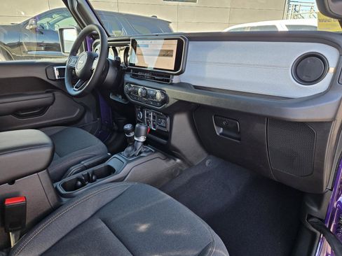 New 2026 Jeep Gladiator Sport image 33