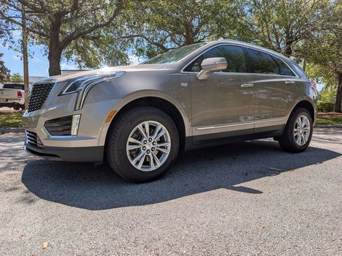 Used 2023 Cadillac XT5 Luxury image 3