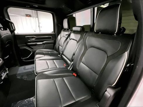 Used 2025 RAM 1500 Laramie w/ Sport Appearance Package AWD/4WD image 25