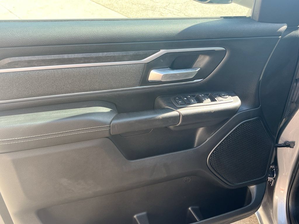Used 2022 RAM 1500 Big Horn AWD/4WD image 17