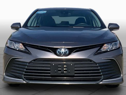 Used 2024 Toyota Camry LE w/ Convenience Package FWD image 4