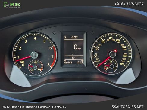 Used 2014 Volkswagen Jetta GLI Autobahn FWD image 16