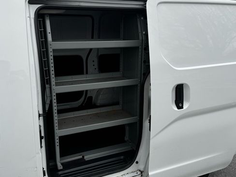 Used 2019 Nissan NV200 SV w/ Navigation Package FWD image 12