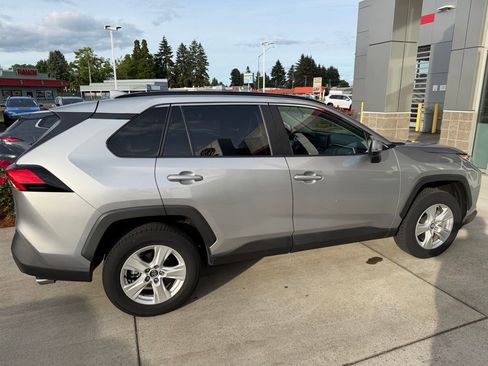 Certified 2020 Toyota RAV4 XLE w/ All Weather Liner Package AWD/4WD image 4