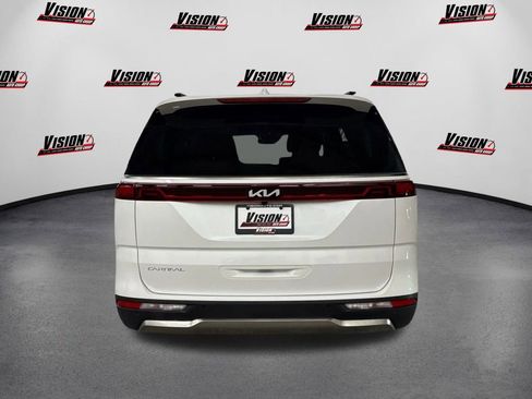 Used 2024 Kia Carnival SX Prestige image 6