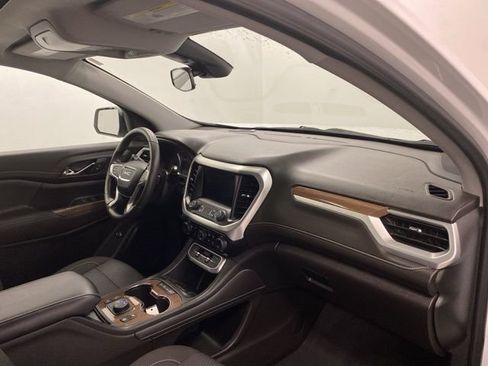 Certified 2023 GMC Acadia SLE w/ Driver Convenience Package image 25