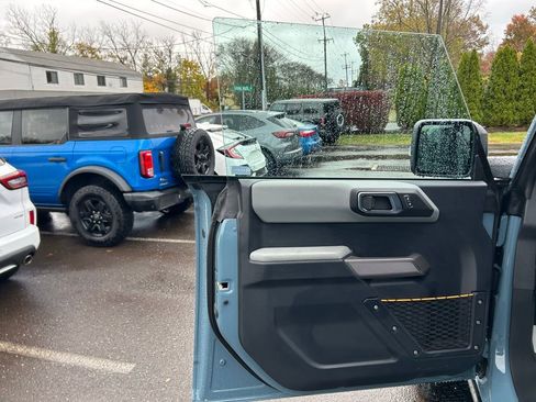 Certified 2022 Ford Bronco Badlands image 13