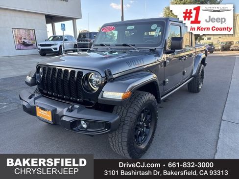 Certified 2022 Jeep Gladiator Sport image 1