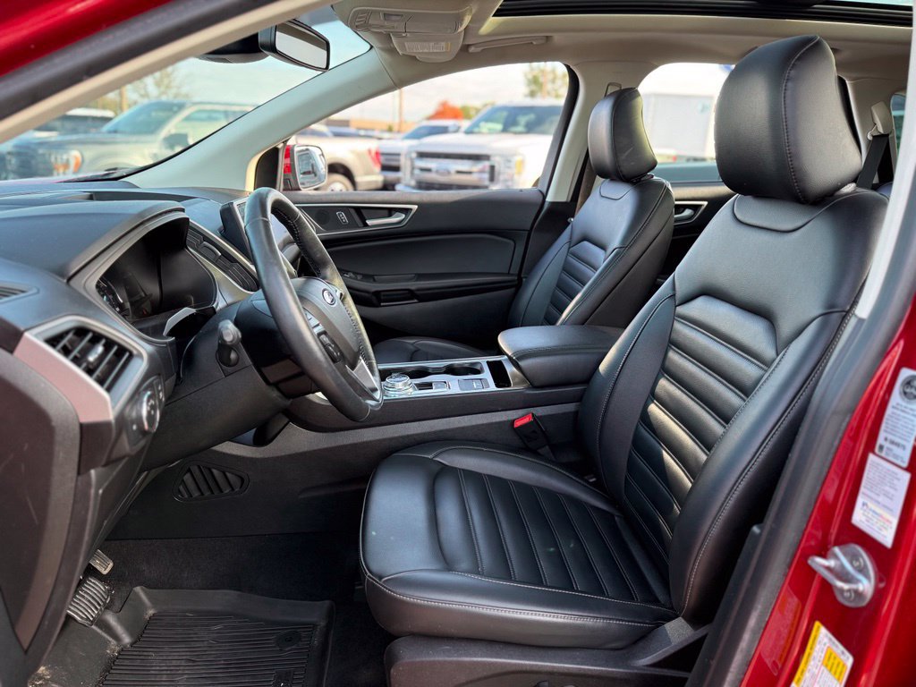 Certified 2022 Ford Edge SEL w/ Convenience Package AWD/4WD image 11