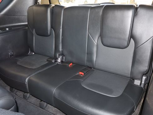 Used 2022 Nissan Armada SL w/ Midnight Edition Package RWD image 7