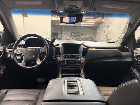 Used 2016 GMC Yukon Denali w/ Open Road Package image 30