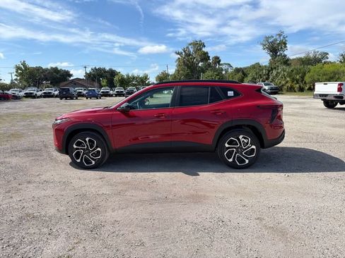 New 2026 Chevrolet Trax RS FWD image 4