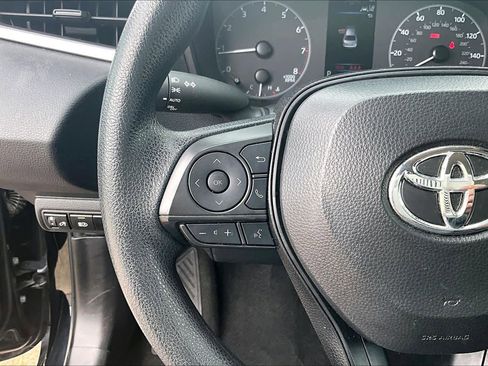 Used 2024 Toyota Corolla LE image 24
