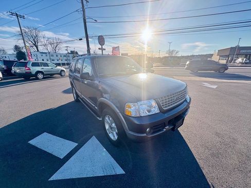 Used 2003 Ford Explorer Eddie Bauer AWD/4WD image 31