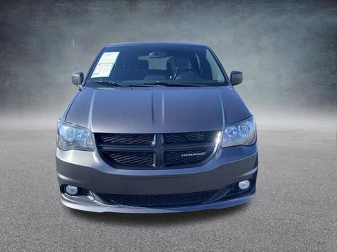 Used 2015 Dodge Grand Caravan SXT w/ Blacktop Package FWD image 9