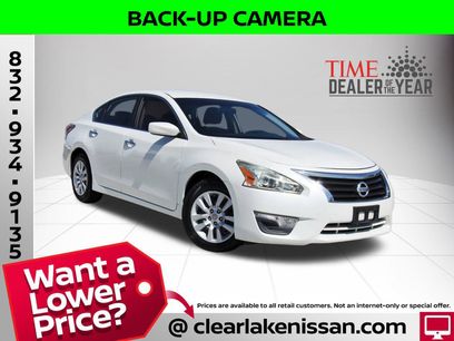 Used 2014 Nissan Altima 2.5 S w/ Display Audio Package