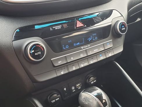 Used 2021 Hyundai Tucson Limited AWD/4WD image 31